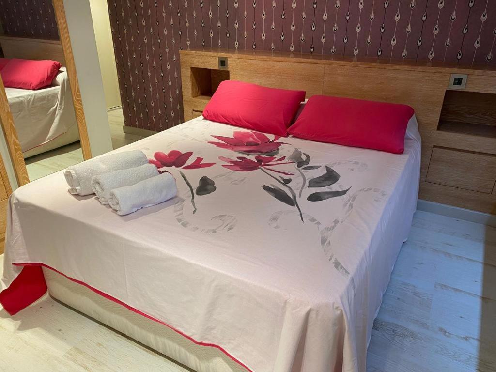 Portosin Atico Apartment Gayanes   ภายนอก รูปภาพ